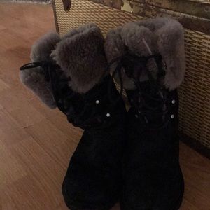 Ugg woman’s winter boots